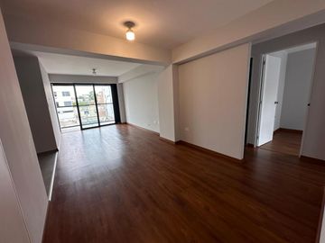 DEPARTAMENTO DE ESTRENO EN SAN MIGUEL, A UN PASO DEL MALECÓN