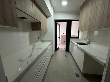 VENTA DE DEPARTAMENTO MODERNO EN SAN ISIDRO
