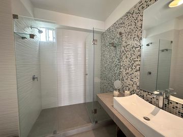 VENDO DEPARTAMENTO DE 3 PISOS EN SANTA MARIA DEL MAR