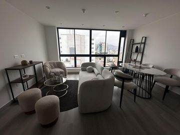 VENDO DUPLEX EN SURQUILLO CON 4 DORMITORIOS