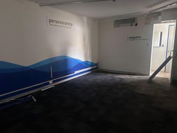 OFICINAS EN ALQUILER EN SURQUILLO, FRENTE AL METRO DE ARAMBURÚ