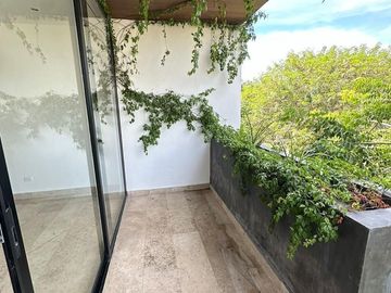 Venta y renta de departamento en torre dentro de privada con amenidades