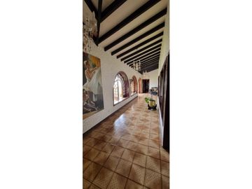 HERMOSA CASA  ALAMOS EN PEREIRA