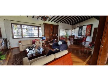 HERMOSA CASA  ALAMOS EN PEREIRA