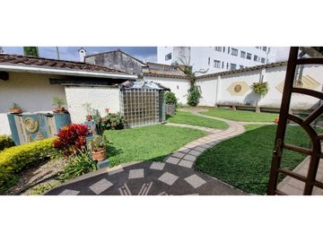 HERMOSA CASA  ALAMOS EN PEREIRA