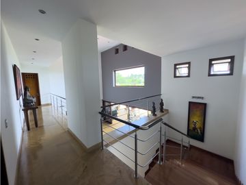 VENTA HERMOSA CASA EN CONDOMINIO SECTOR MALABAR CERRITOS PEREIRA