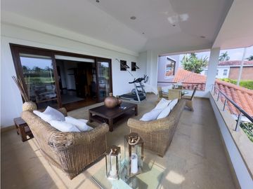 VENTA HERMOSA CASA EN CONDOMINIO SECTOR MALABAR CERRITOS PEREIRA