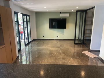 Departamento exterior con balcones y loft en Col. Condesa $15,800,000.00