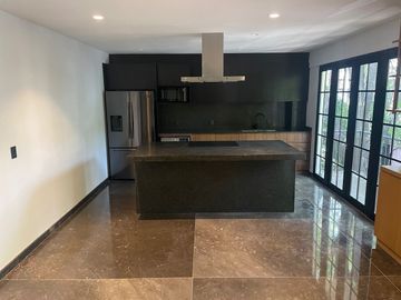 Departamento exterior con balcones y loft en Col. Condesa $15,800,000.00