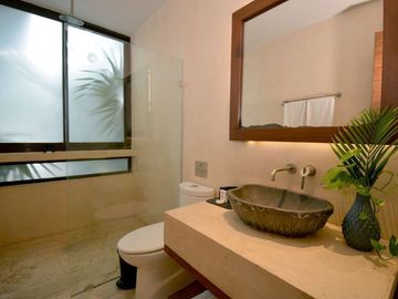 ESTUDIO AMPLIO Y MODERNO EN EL CORAZÓN DE TULUM