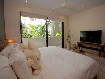 AMPLIO Y CONFORTABLE CONDOMINIO DE 2 DORMITORIOS EN ALDEA ZAMA