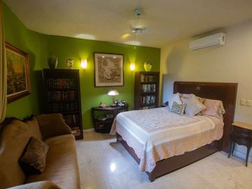 RESIDENCIA EXCLUSIVA FRENTE AL MAR, 2 HABITACIONES 2 BAÑOS