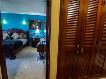 RESIDENCIA EXCLUSIVA FRENTE AL MAR, 2 HABITACIONES 2 BAÑOS
