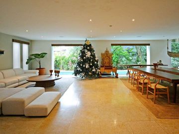 ÚNICA Y EXCEPCIONAL CASA DENTRO DE COMUNIDAD CERRADA