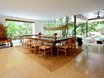 ÚNICA Y EXCEPCIONAL CASA DENTRO DE COMUNIDAD CERRADA