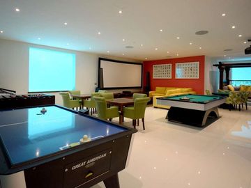 ÚNICA Y EXCEPCIONAL CASA DENTRO DE COMUNIDAD CERRADA