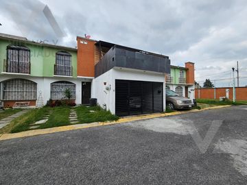 Casa en condoCASA EN VENTA EN FRACCIONAMIENTO LAS HESPERIDES, SAN MATEO OTZACATIPANminio en