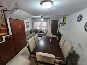 Casa en condoCASA EN VENTA EN FRACCIONAMIENTO LAS HESPERIDES, SAN MATEO OTZACATIPANminio en