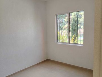 Casa en Venta o Renta con Opcion a Compra, Real Segovia. Puebla