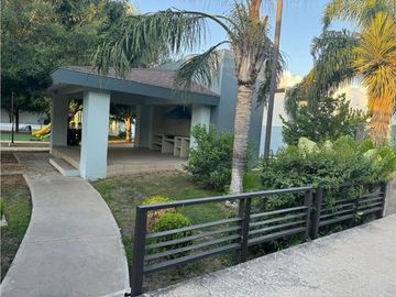 CASA EN VENTA GARCIA LAS LOMAS SECTOR PRIVADA