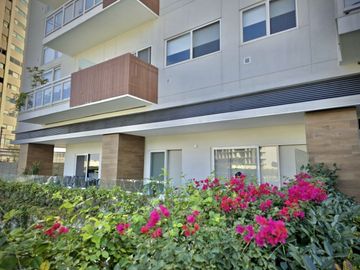 Departamento en Averanda Residencial: Jardín Privado, Amenidades de Lujo