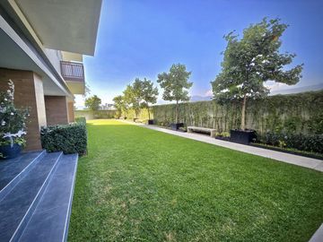 Departamento en Averanda Residencial: Jardín Privado, Amenidades de Lujo