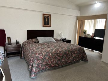 Casa en Venta para remodelar en Colinas del Bosque, Tlalpan