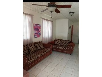 SE ALQUILA CASA EN  SANTIAGO RESIDENCIAL GENESIS