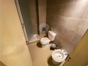 DEPARTAMENTO 226 MONOABIENTE CON DIVISION EN ALQUILER - PASEO EL AGORA