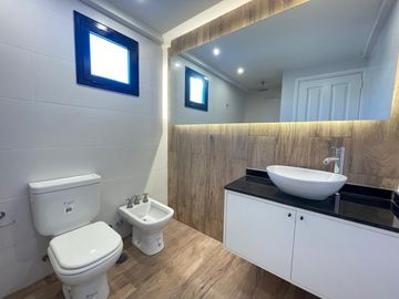 VENTA PH La Perla Mar del Plata 4 ambientes c/ cochera