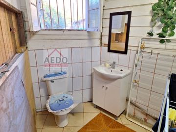 Se vende Terreno de 3000 m2 con casa, comuna de La Calera