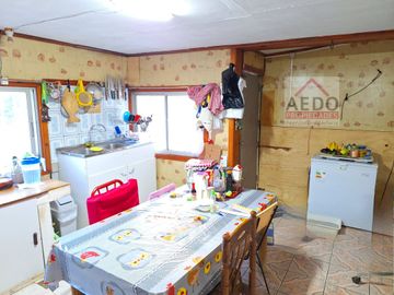 Se vende Terreno de 3000 m2 con casa, comuna de La Calera