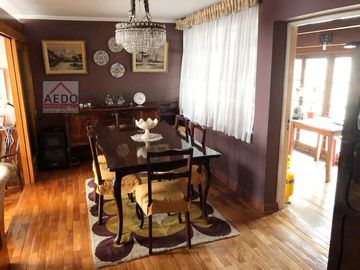 Se Vende Linda  Casa, estilo Contemporáneo, comuna Quillota