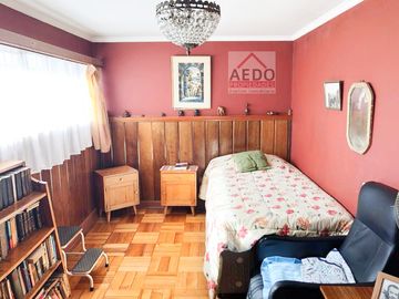Se Vende Linda  Casa, estilo Contemporáneo, comuna Quillota