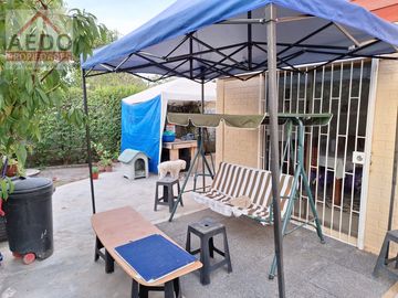 Se Vende Linda Casa Aislada de dos pisos, en Condominio Vall