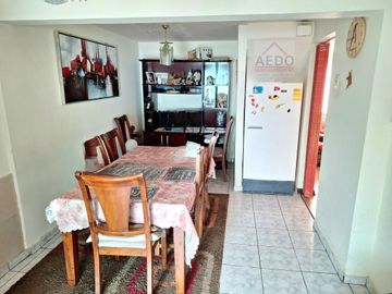 Se Vende Linda Casa, Población Corvi, comuna de Quillota.