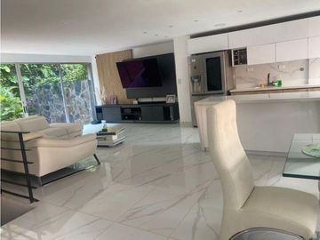 Casa en venta en El Poblado sector Altos del Poblado