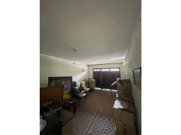 Vendo casa unifamiliar en Santa Monica