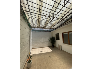 Vendo casa unifamiliar en Santa Monica