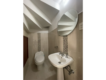 Vendo casa unifamiliar en Santa Monica