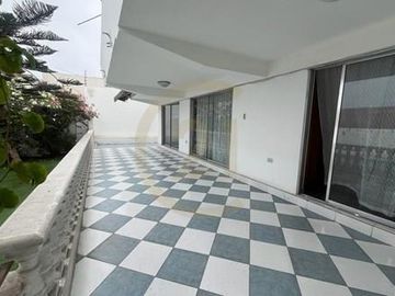 Casa grande en sector sur Iquique