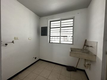 CASA EN VENTA- VENTURA DE ASIS
