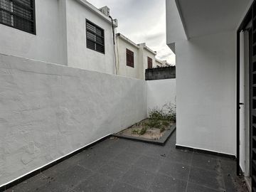 CASA EN VENTA- VENTURA DE ASIS