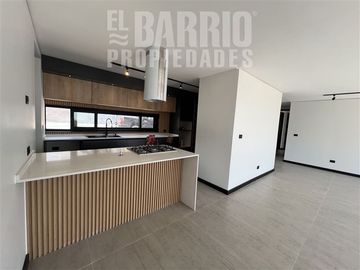 Casa en Venta en Chicureo / Piedra Roja