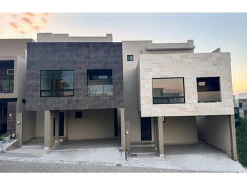 Casa en Venta en Cumbres Elite Premier en Monterrey