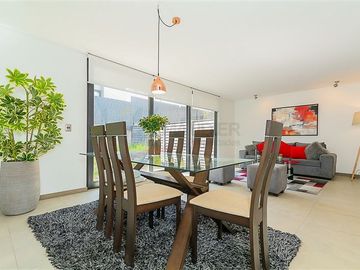 Casa en Venta en Av. Cristobal Colón