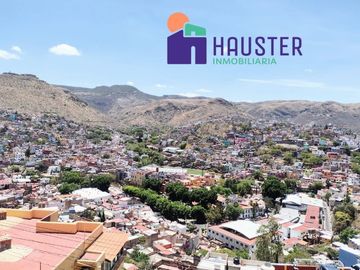 CASA POR BOULEVARD GTO