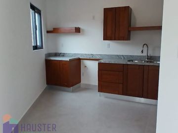 CASA POR BOULEVARD GTO