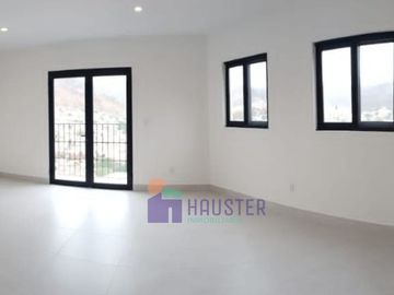CASA POR BOULEVARD GTO