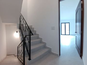 CASA POR BOULEVARD GTO